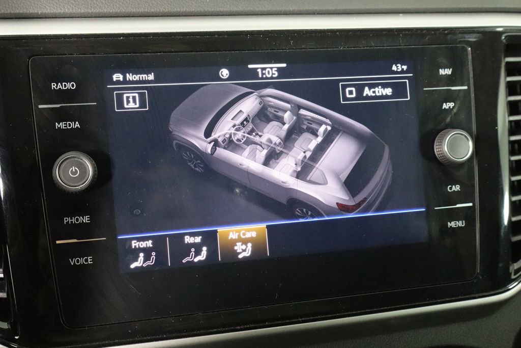 Used 2022 Volkswagen Atlas SEL image 37