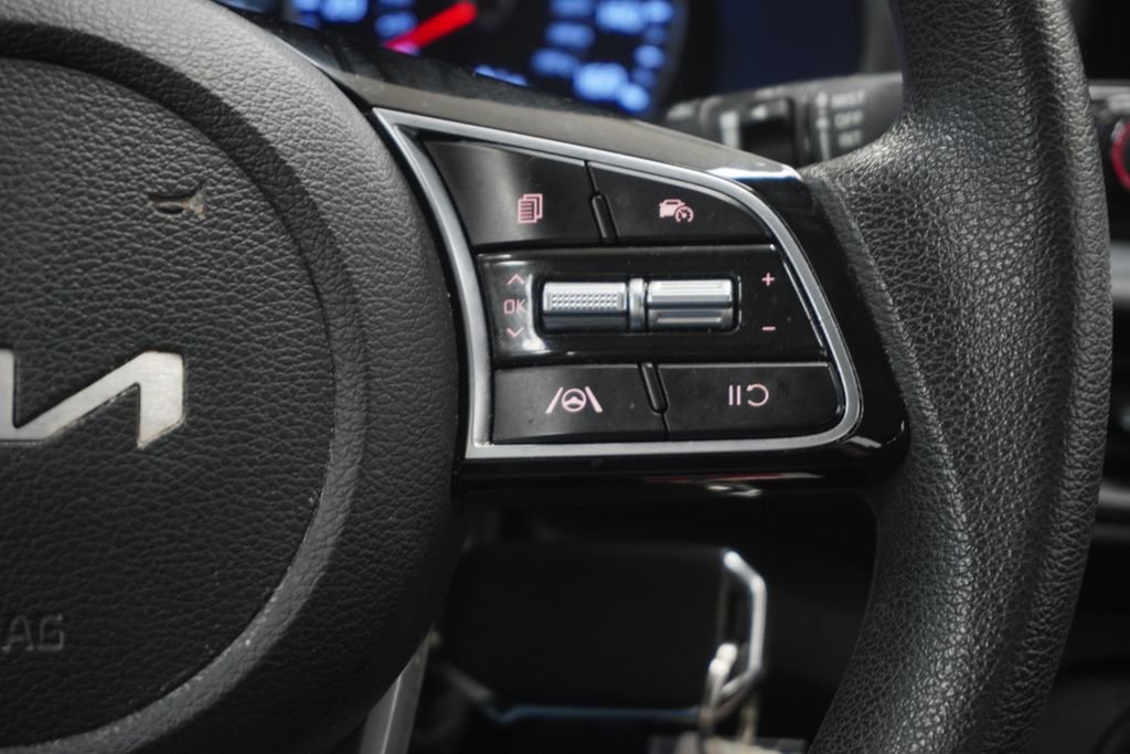Used 2024 Kia Forte LX FWD image 39