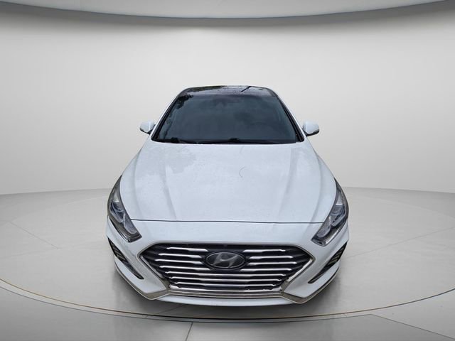 Used 2019 Hyundai Sonata Limited w/ Ultimate Package 02 FWD image 3