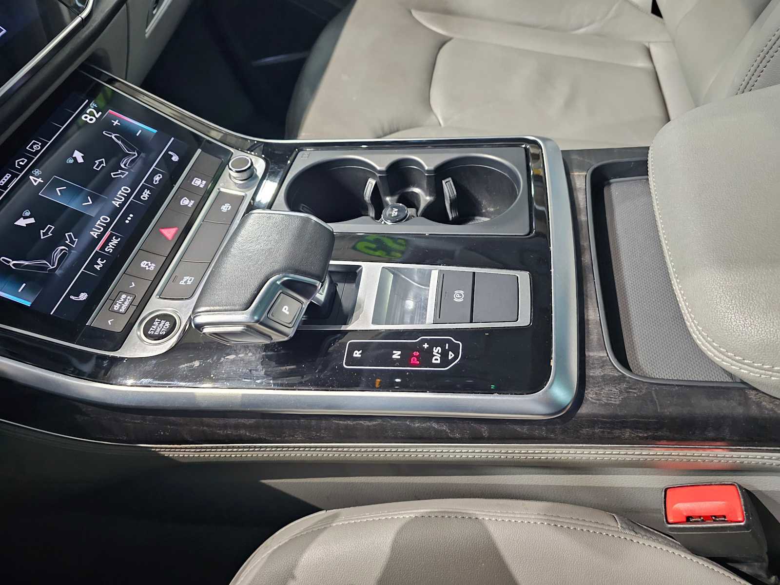 Used 2023 Audi Q7 2.0T Premium Plus w/ Premium Plus Package image 30