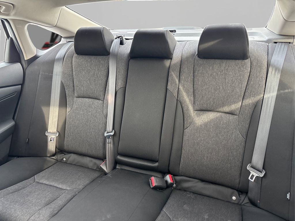 Used 2025 Honda Accord SE image 18