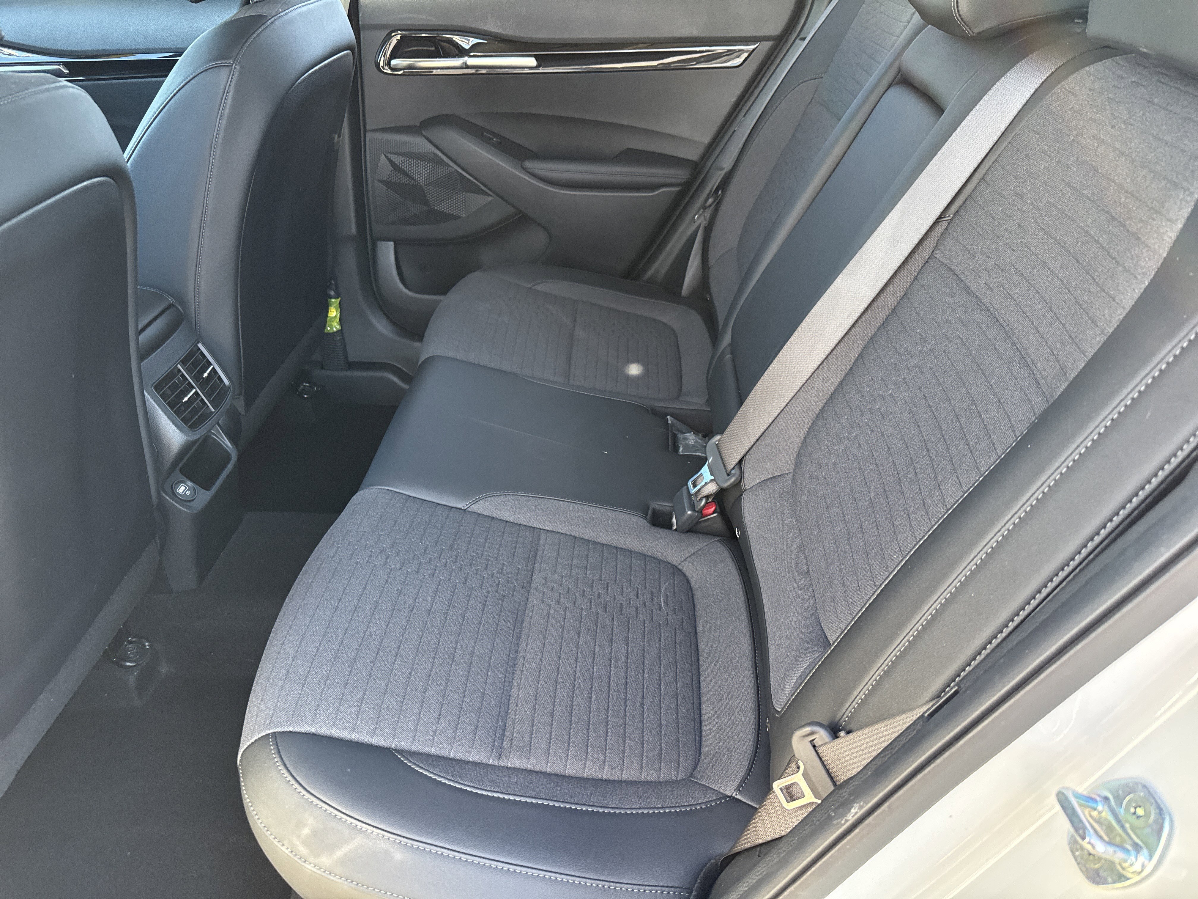 Used 2023 Kia Seltos S image 6