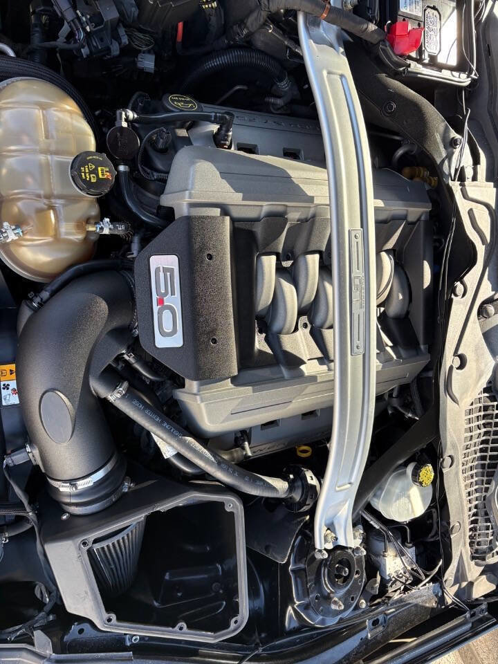 Used 2016 Ford Mustang GT w/ GT Performance Package image 14