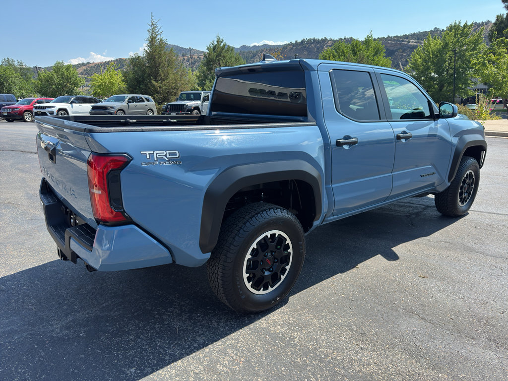 Used 2026 Toyota Tacoma TRD Off-Road AWD/4WD image 7