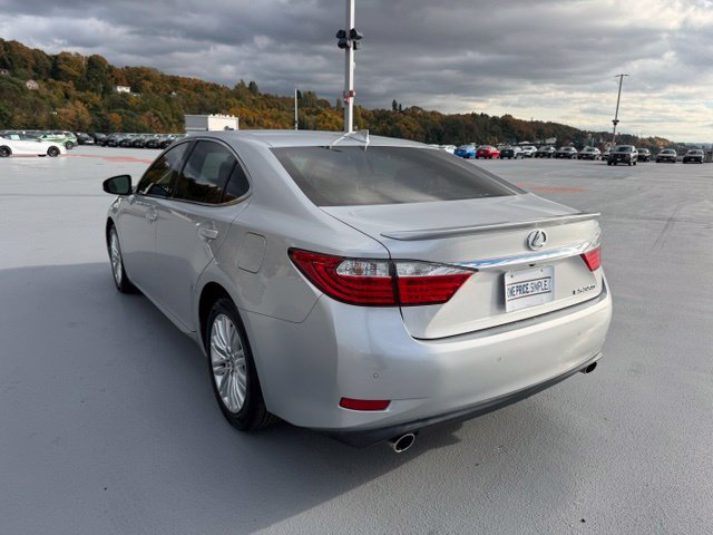 Used 2015 Lexus ES 350 FWD image 5