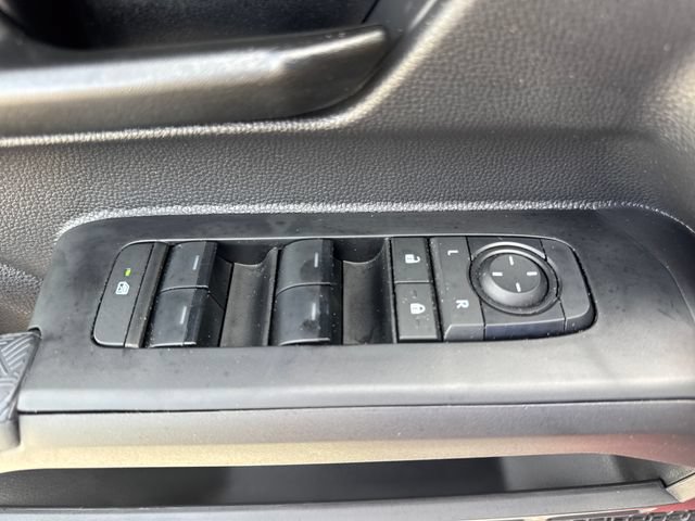 Used 2026 Toyota Tacoma SR AWD/4WD image 18