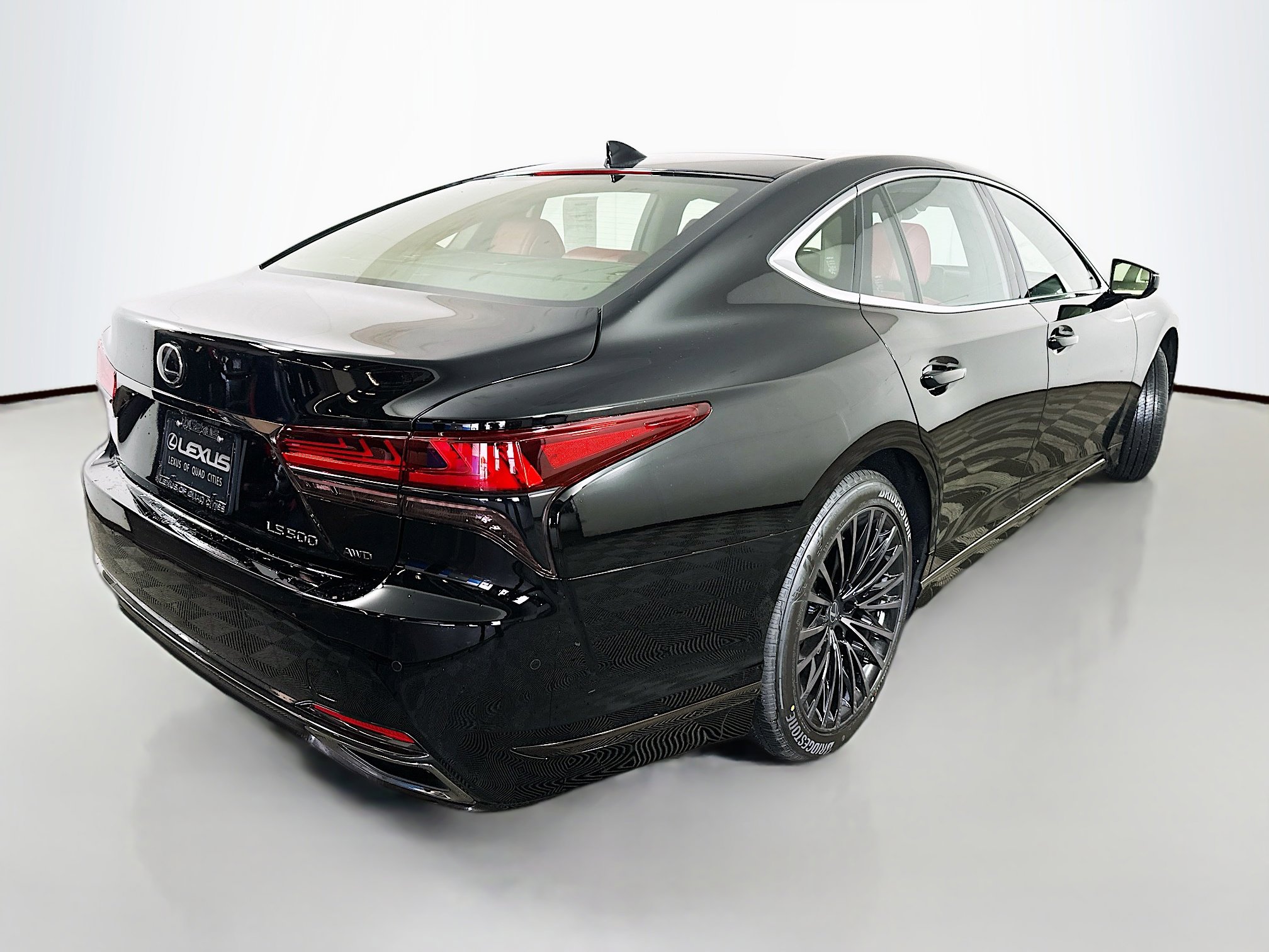 New 2026 Lexus LS 500 AWD w/ Accessory Package (2T) image 7