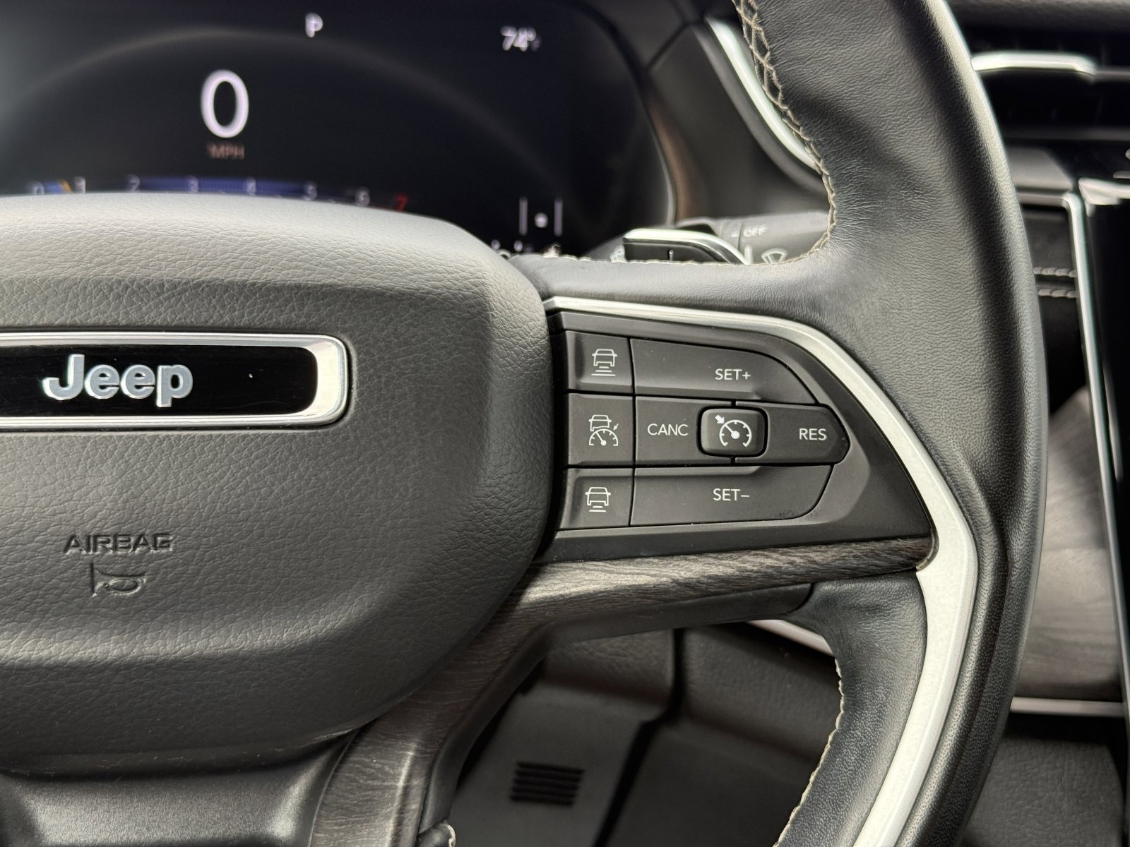 Used 2021 Jeep Grand Cherokee L Limited image 26