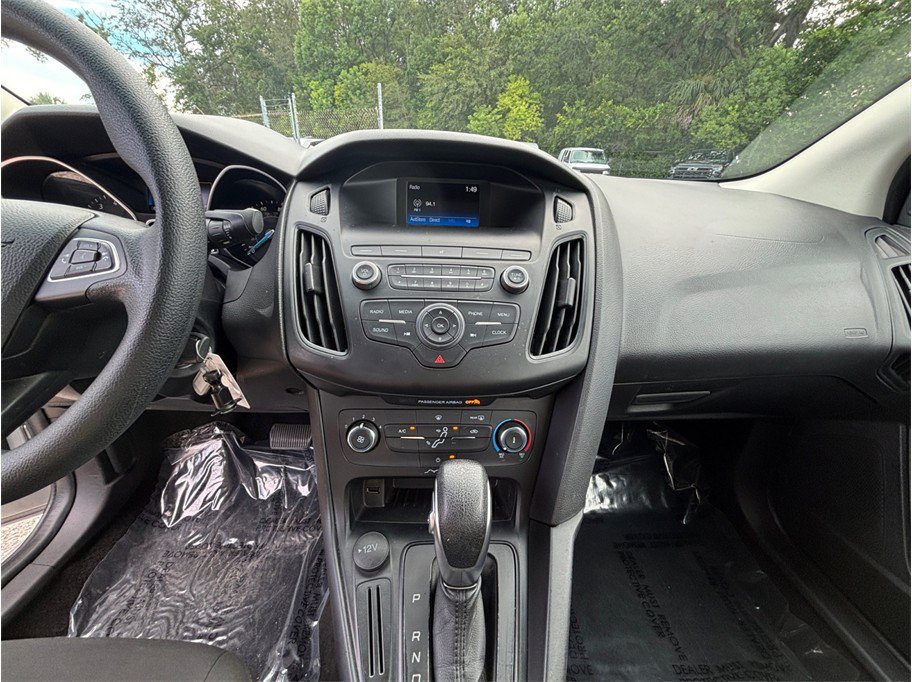Used 2018 Ford Focus S FWD image 11