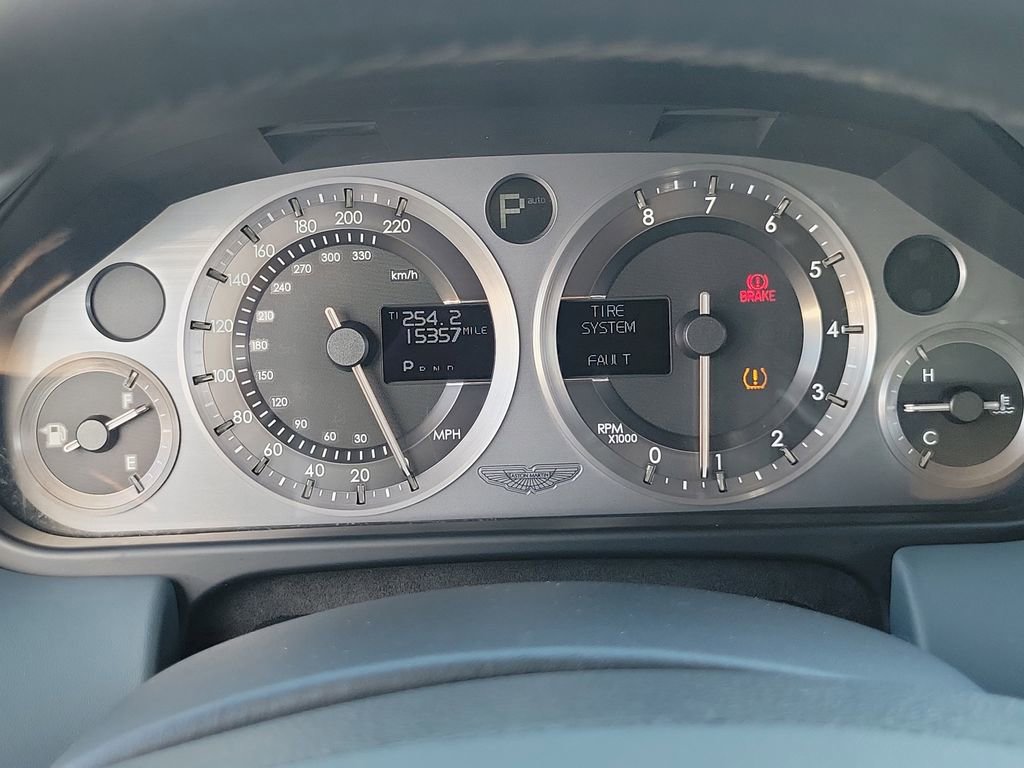 Used 2007 Aston Martin DB9 Volante image 9