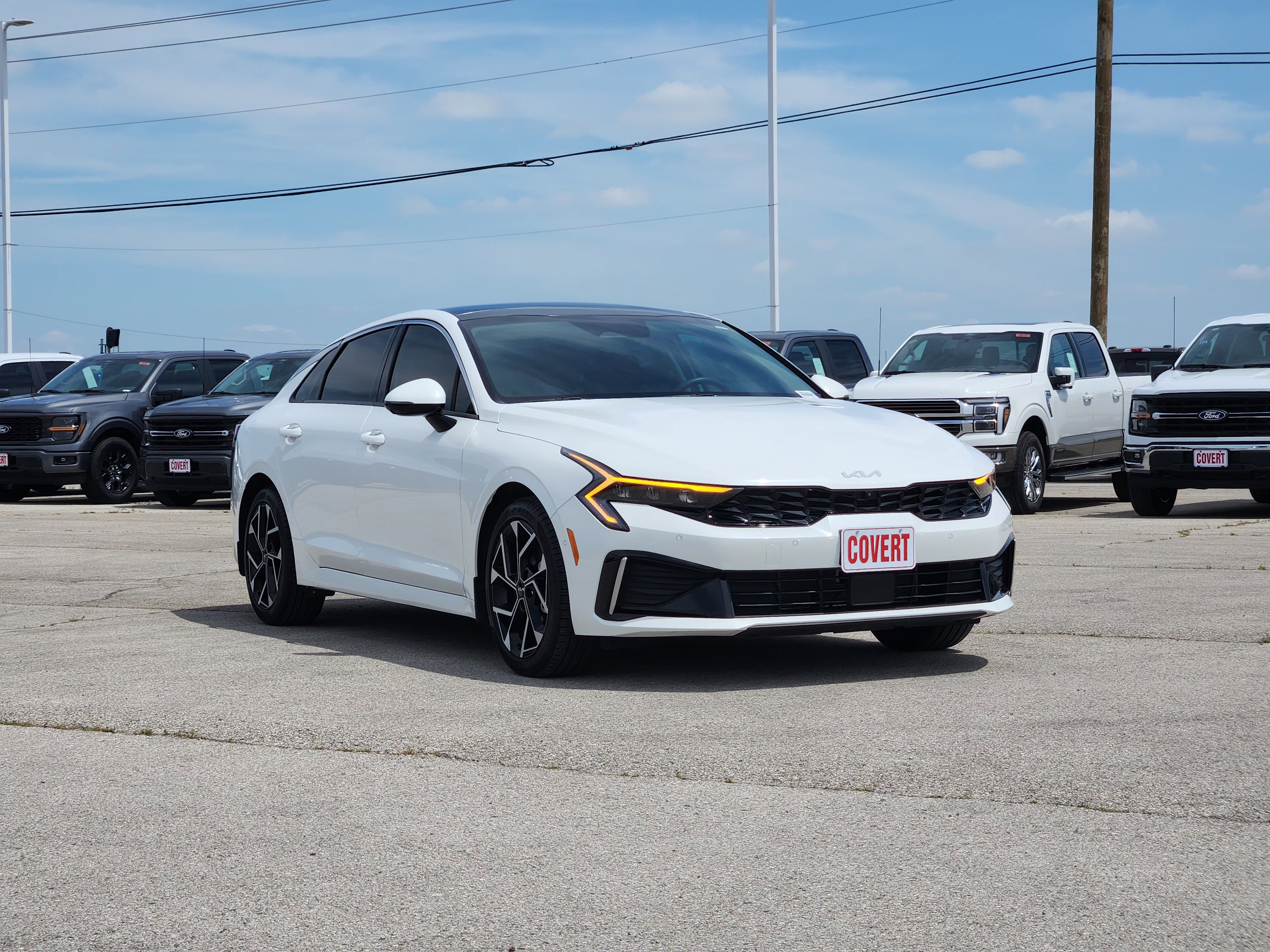 Used 2025 Kia K5 EX FWD image 3
