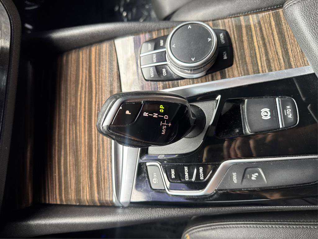 Used 2019 BMW 530e image 35