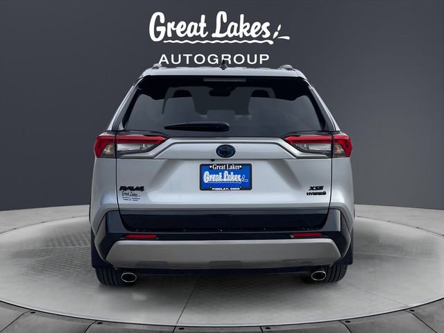 Used 2024 Toyota RAV4 XSE w/ Weather Package image 4