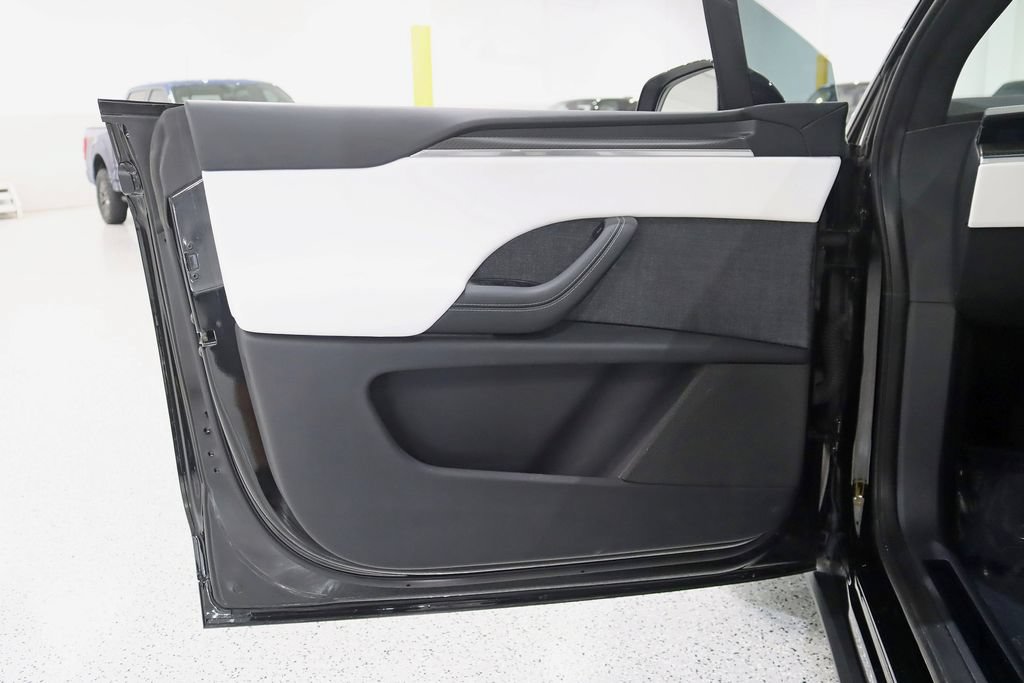 Used 2022 Tesla Model X Plaid AWD/4WD image 33