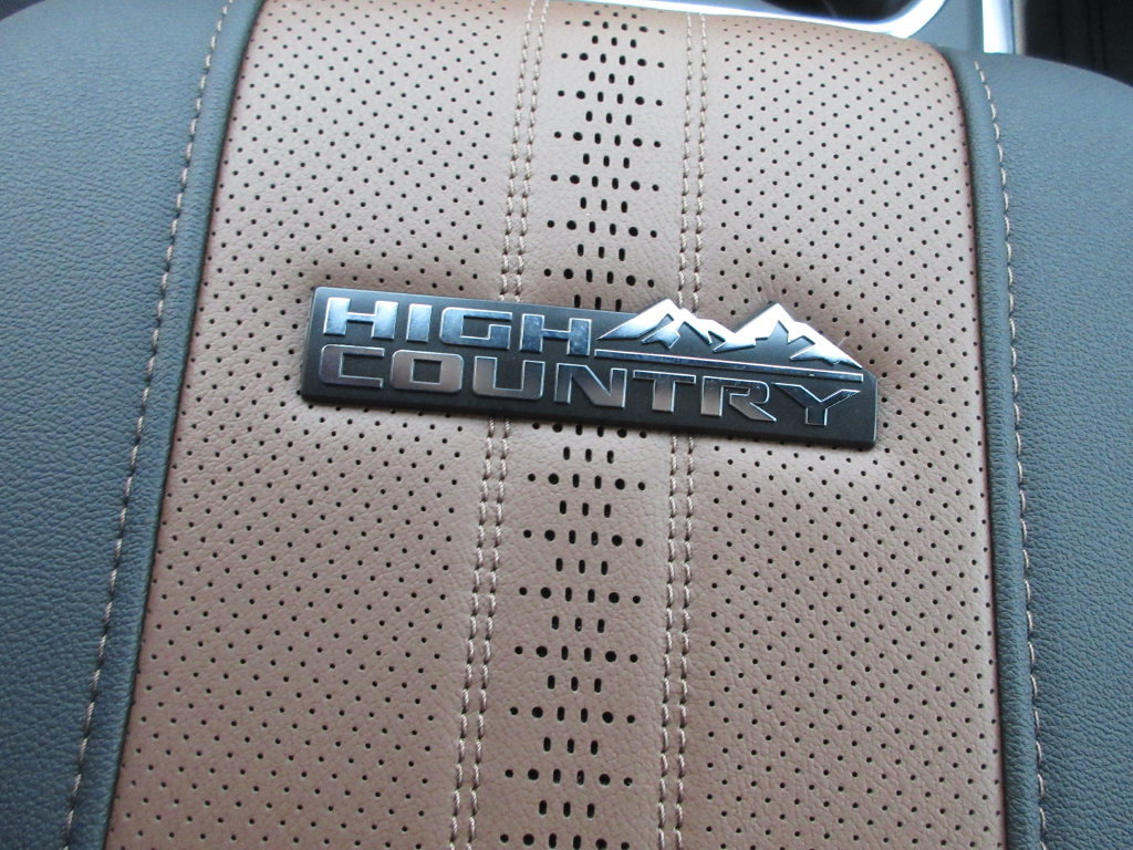 New 2026 Chevrolet Silverado 3500 High Country w/ High Country Premium Package AWD/4WD image 32