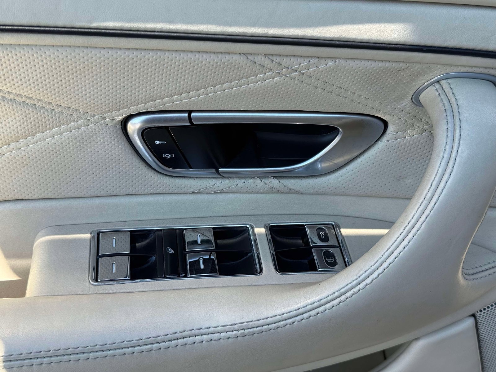 Used 2011 Bentley Continental GT Speed image 31