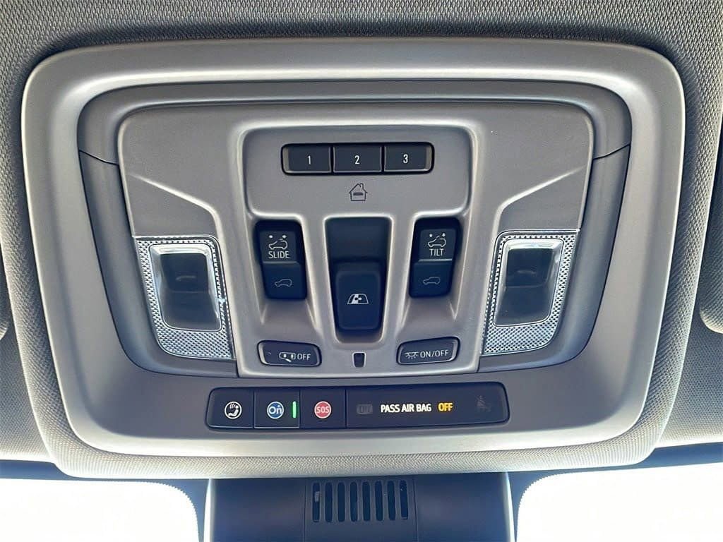 New 2025 GMC Sierra 2500 Denali w/ Denali Reserve Package image 26