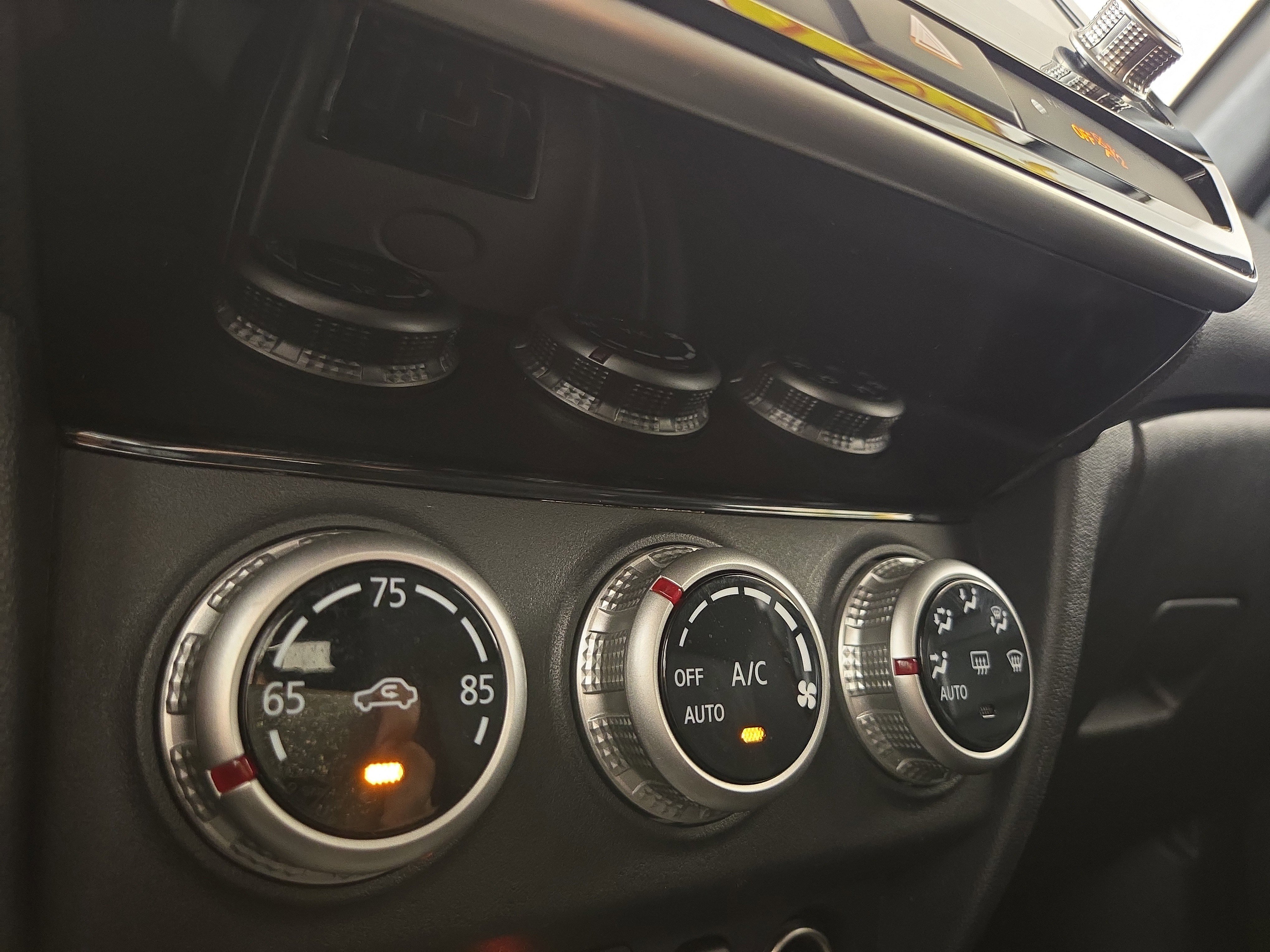 Used 2021 Mitsubishi Outlander Sport Black Edition FWD image 26