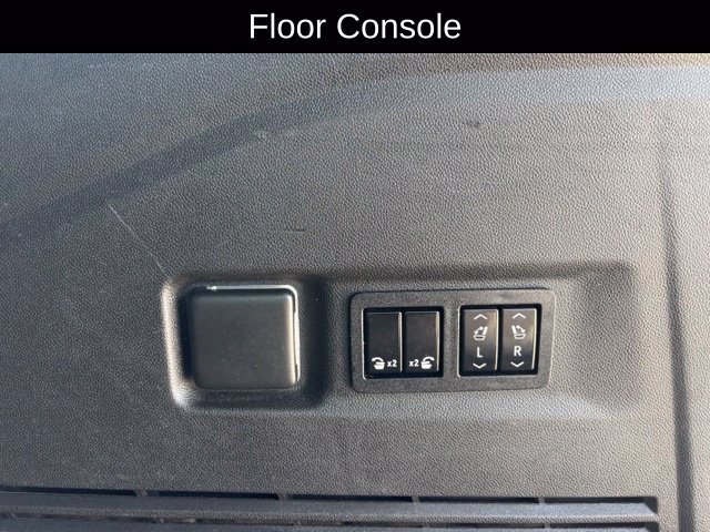 Certified 2022 Chevrolet Suburban High Country w/ Max Trailering Package AWD/4WD image 26