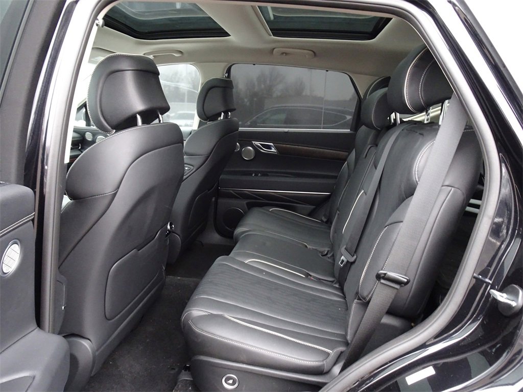 Used 2024 Genesis GV80 3.5T w/ Advanced Package image 13