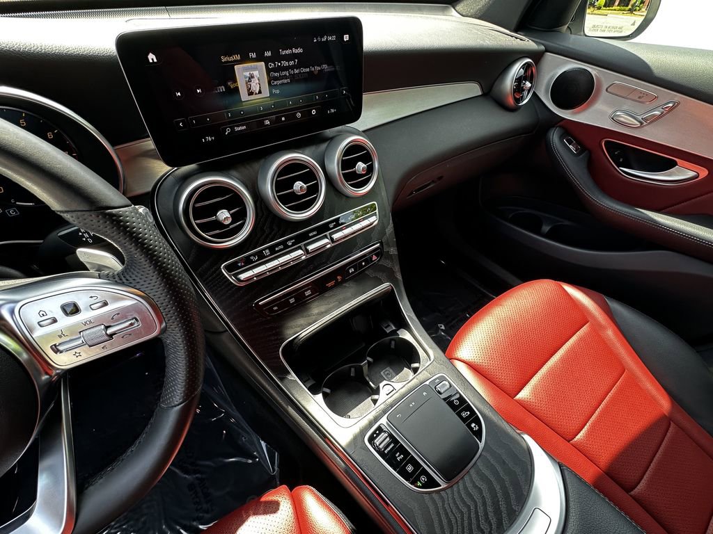 Certified 2022 Mercedes-Benz GLC 300 image 31