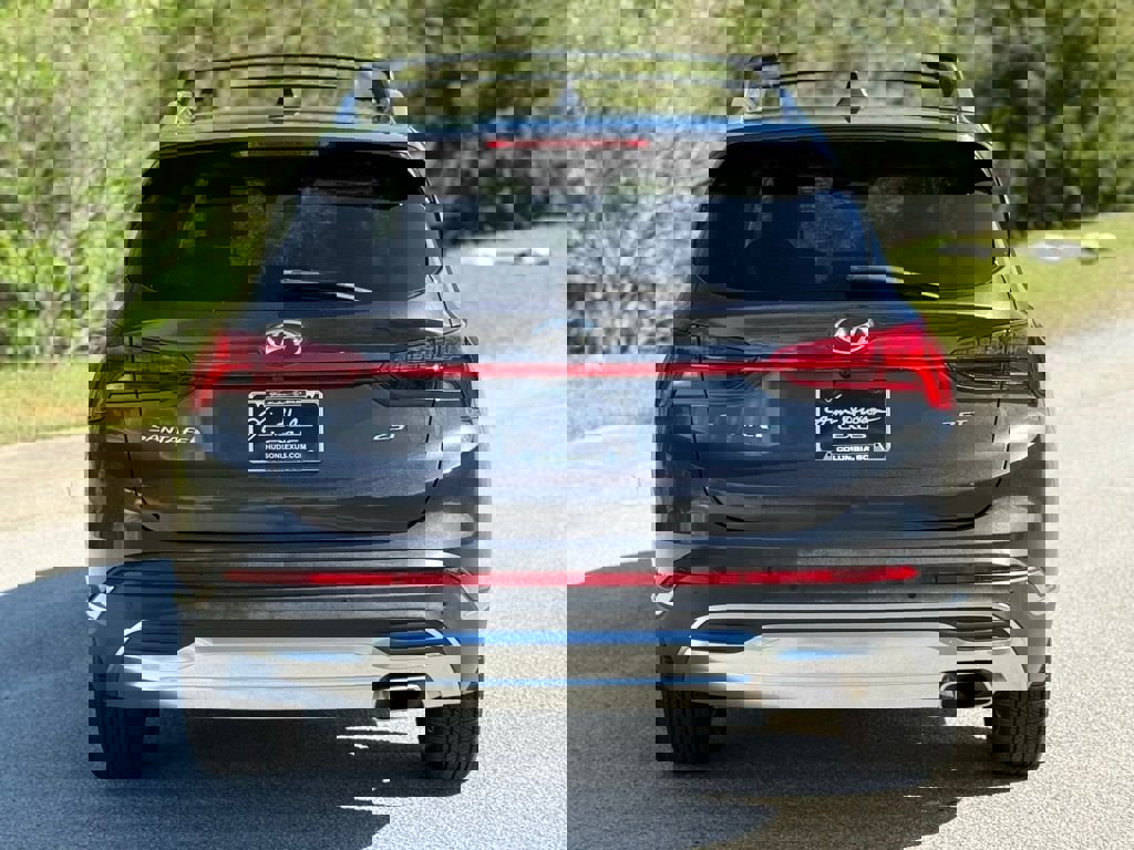 Used 2022 Hyundai Santa Fe Limited image 11