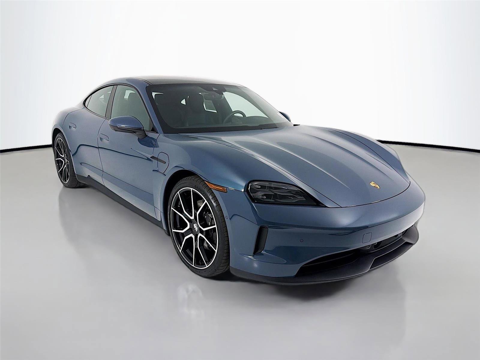 Certified 2025 Porsche Taycan image 29