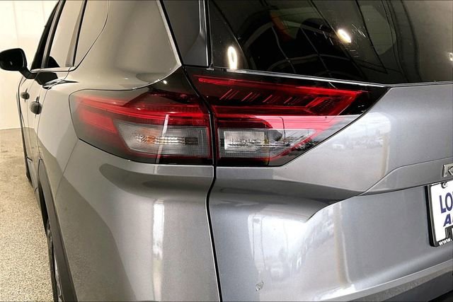Used 2021 Nissan Rogue S AWD/4WD image 41