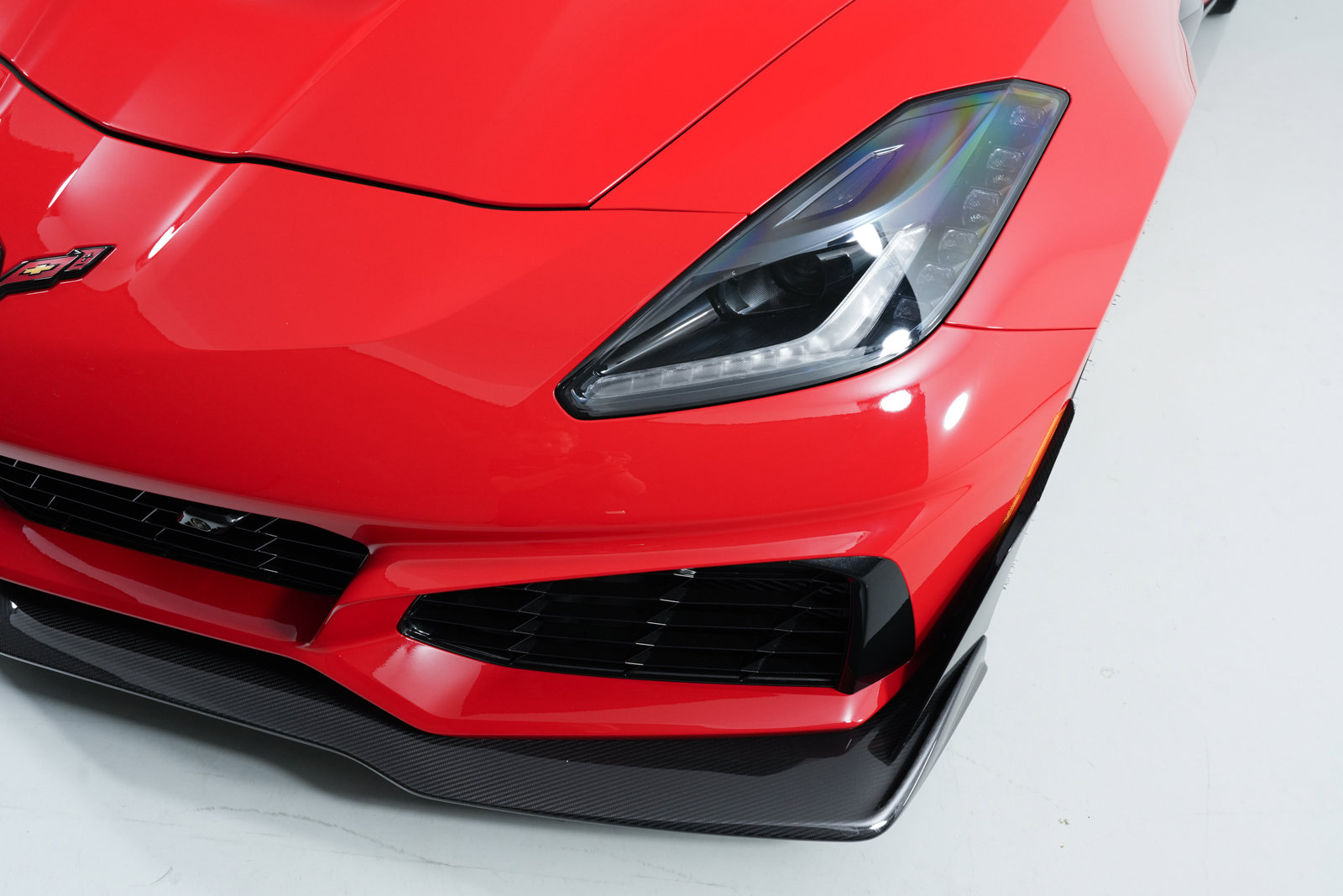 Used 2019 Chevrolet Corvette ZR1 RWD image 3