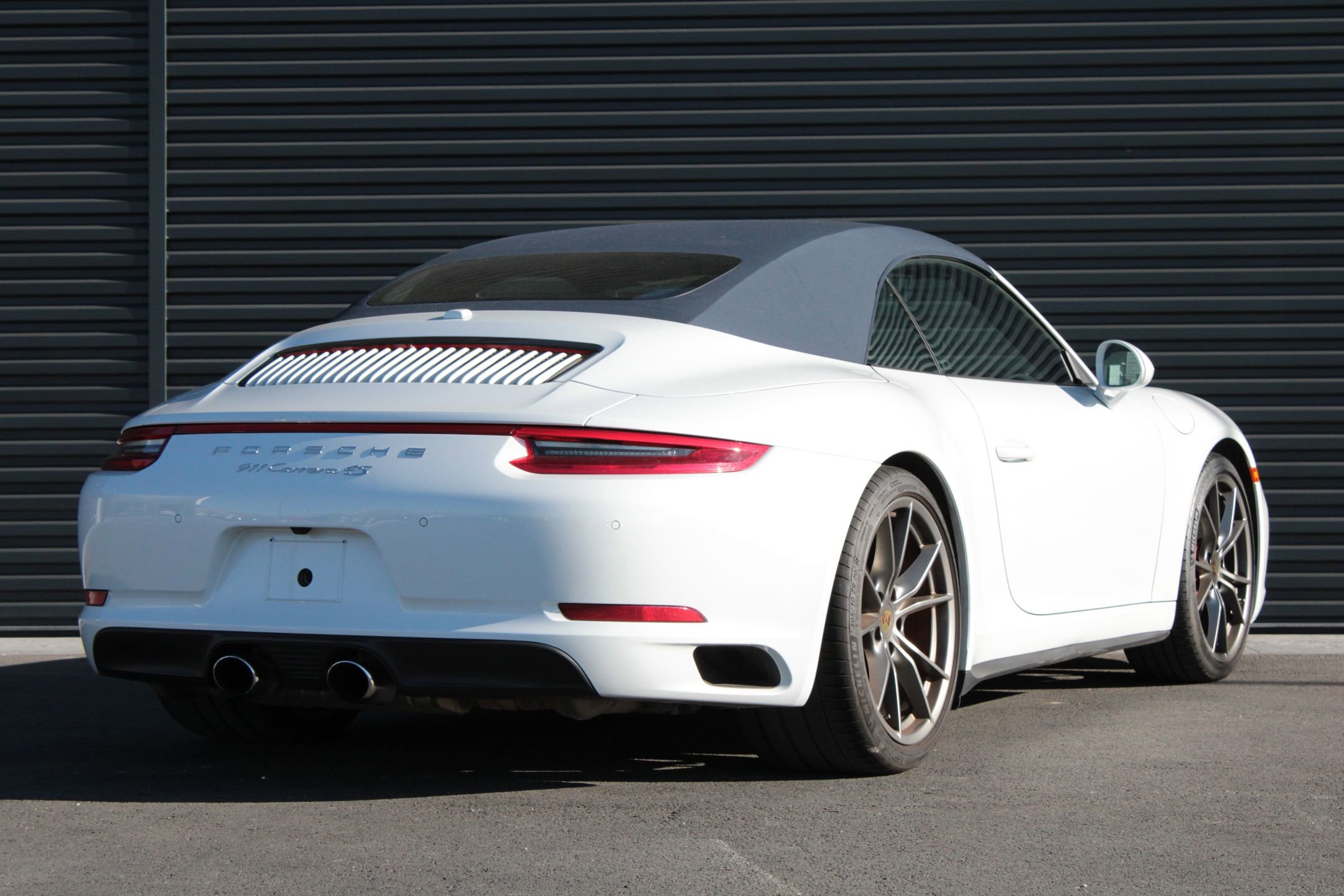 Certified 2019 Porsche 911 Carrera 4S image 9
