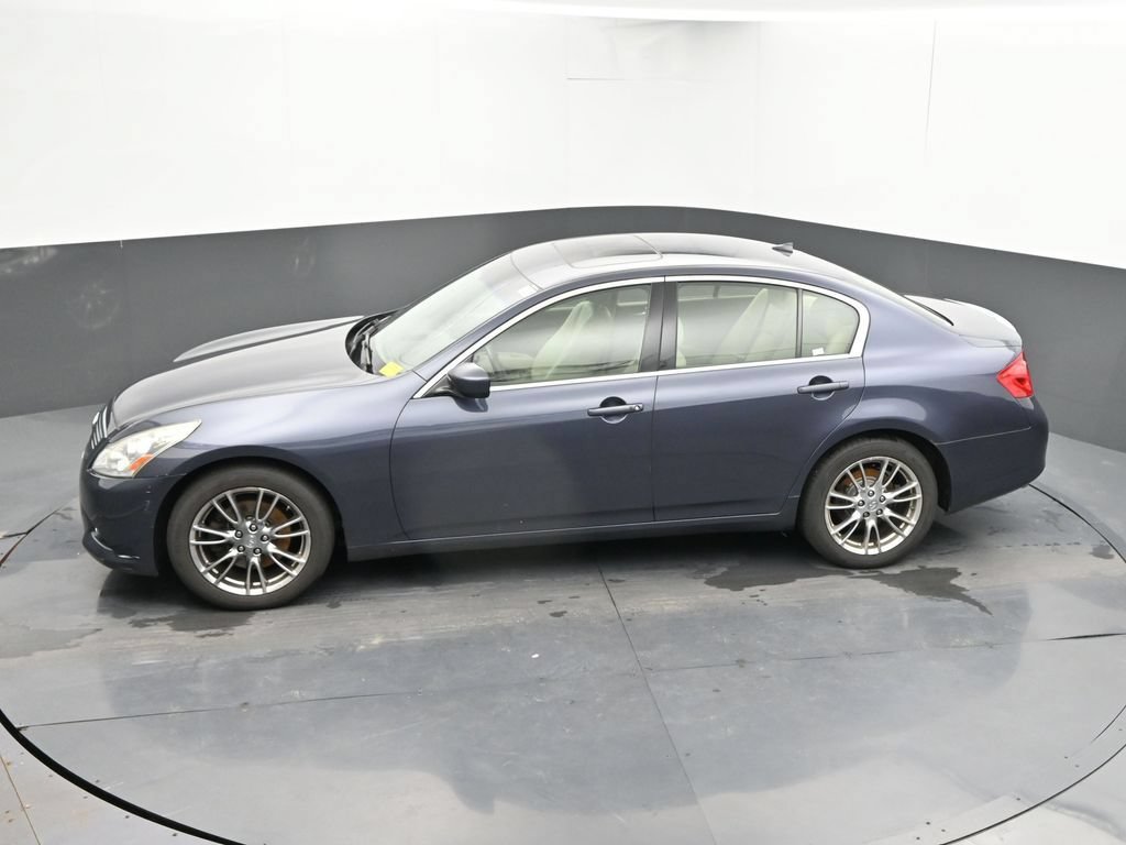 Used 2012 INFINITI G37 x Sedan w/ Premium Pkg AWD/4WD image 17