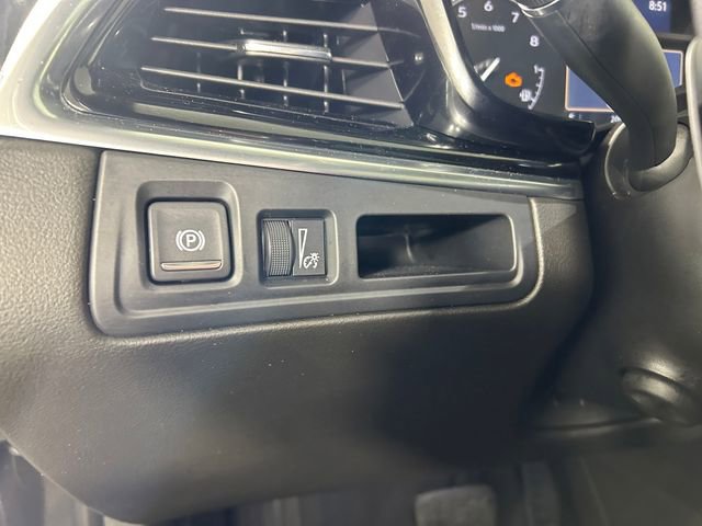 Certified 2024 Cadillac XT6 Premium Luxury image 18