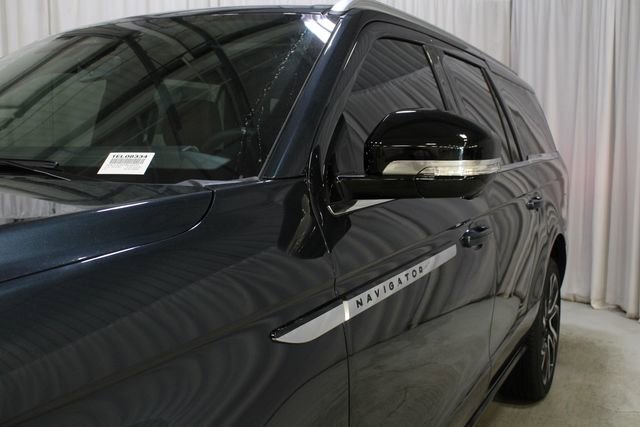 New 2026 Lincoln Navigator L Reserve AWD/4WD image 60