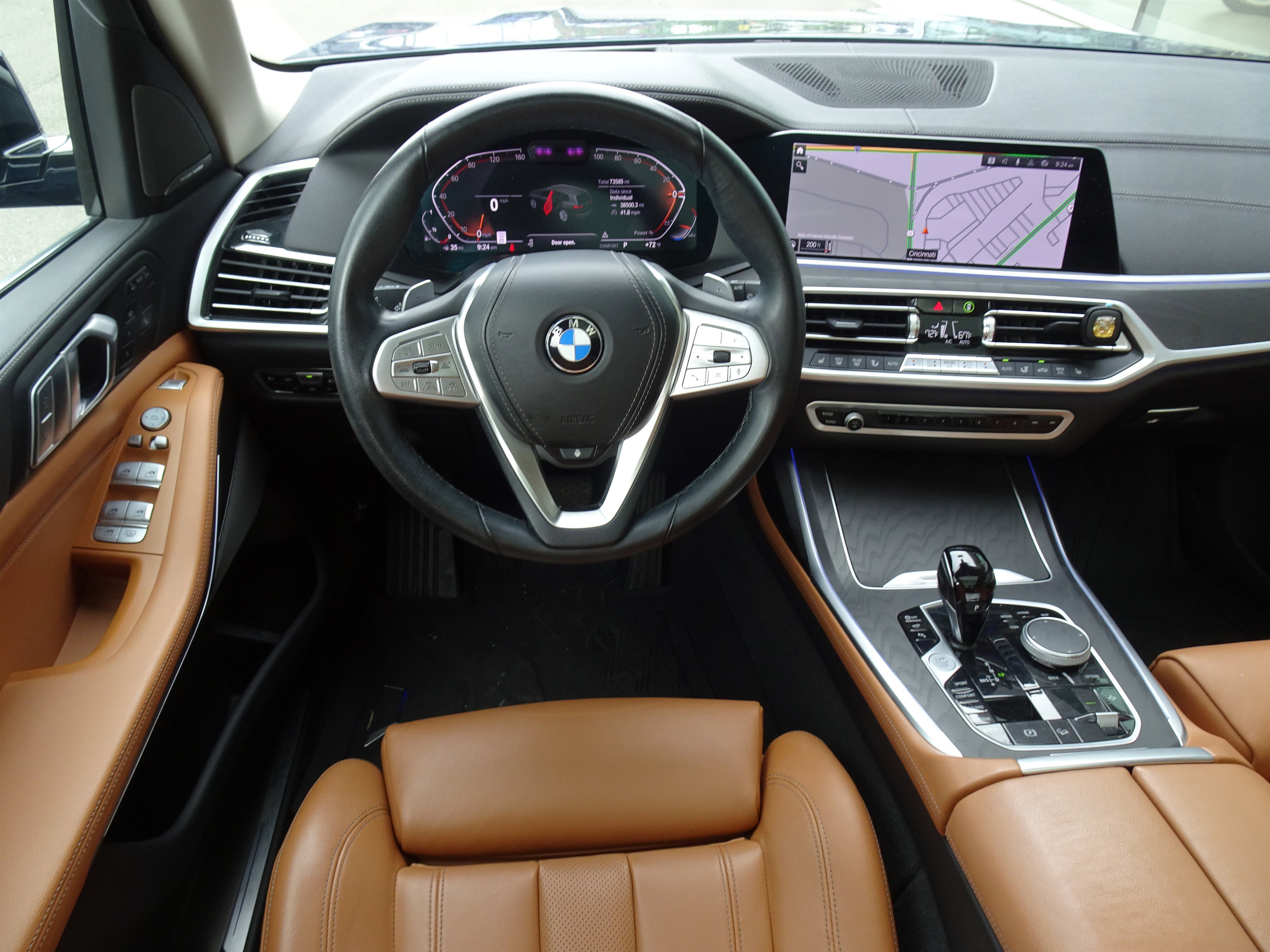 Used 2022 BMW X7 xDrive40i w/ Premium Package image 14