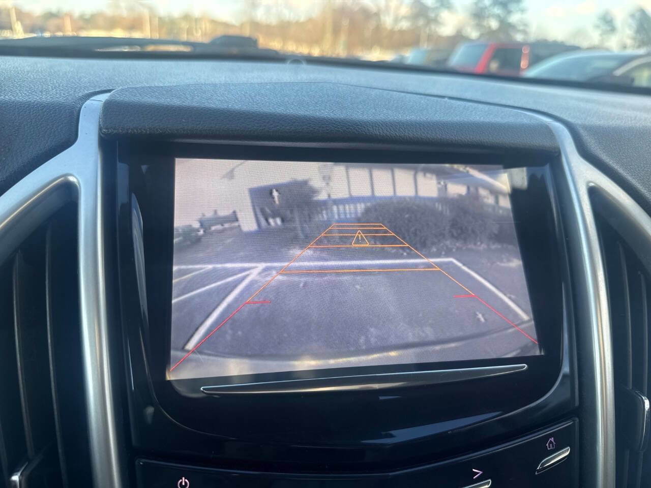 Used 2014 Cadillac SRX Luxury w/ Driver Awareness Package image 32