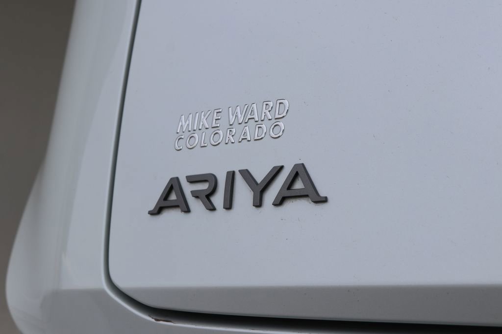 Used 2024 Nissan Ariya AWD image 30