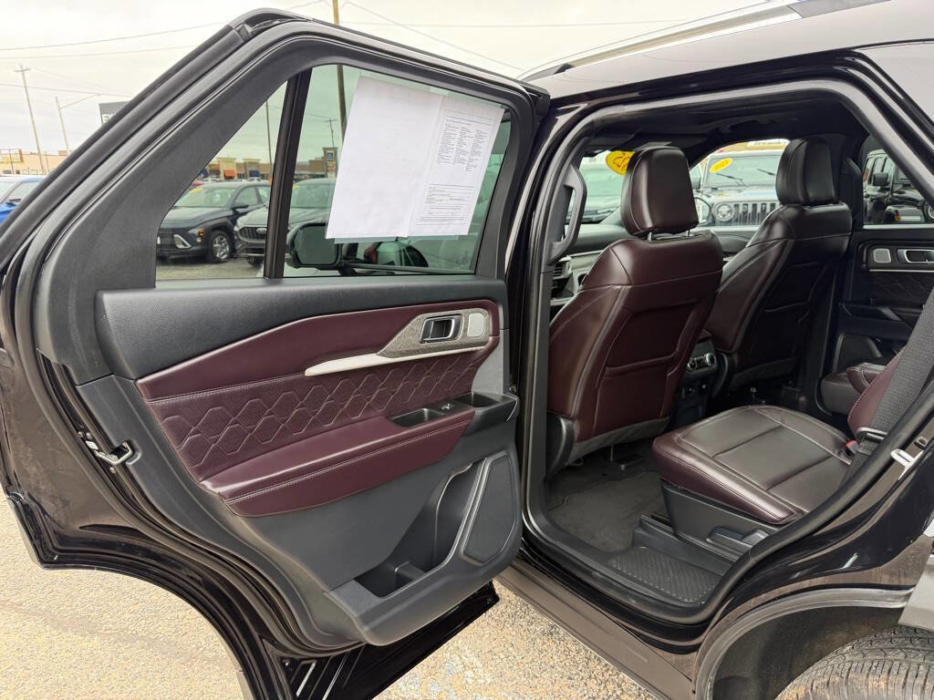Used 2025 Ford Explorer Platinum w/ LUX Leather Package image 36