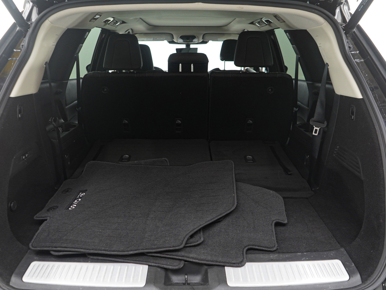 Used 2024 INFINITI QX60 Sensory image 9