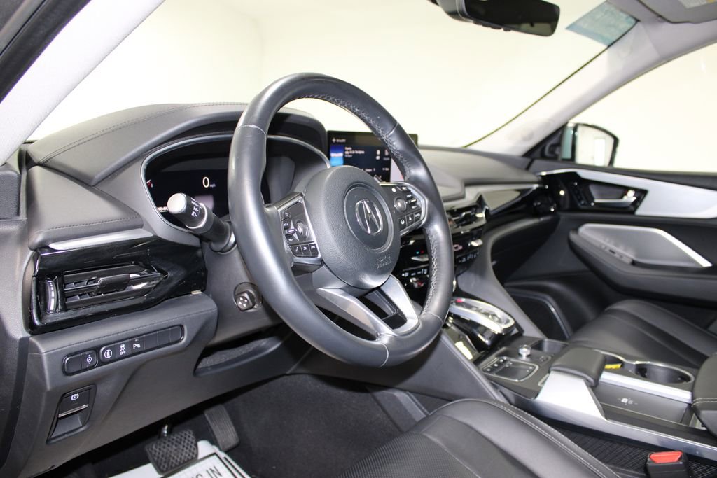 Used 2023 Acura MDX SH-AWD w/ Technology Package image 23