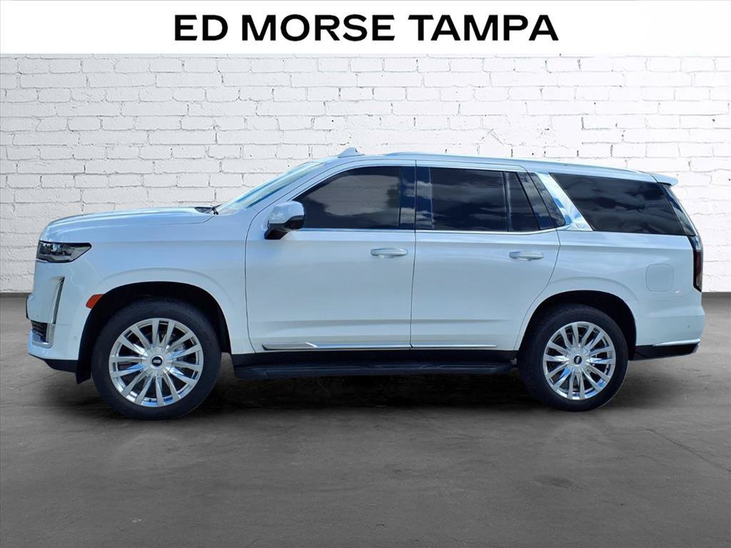 Used 2022 Cadillac Escalade Premium Luxury RWD image 2