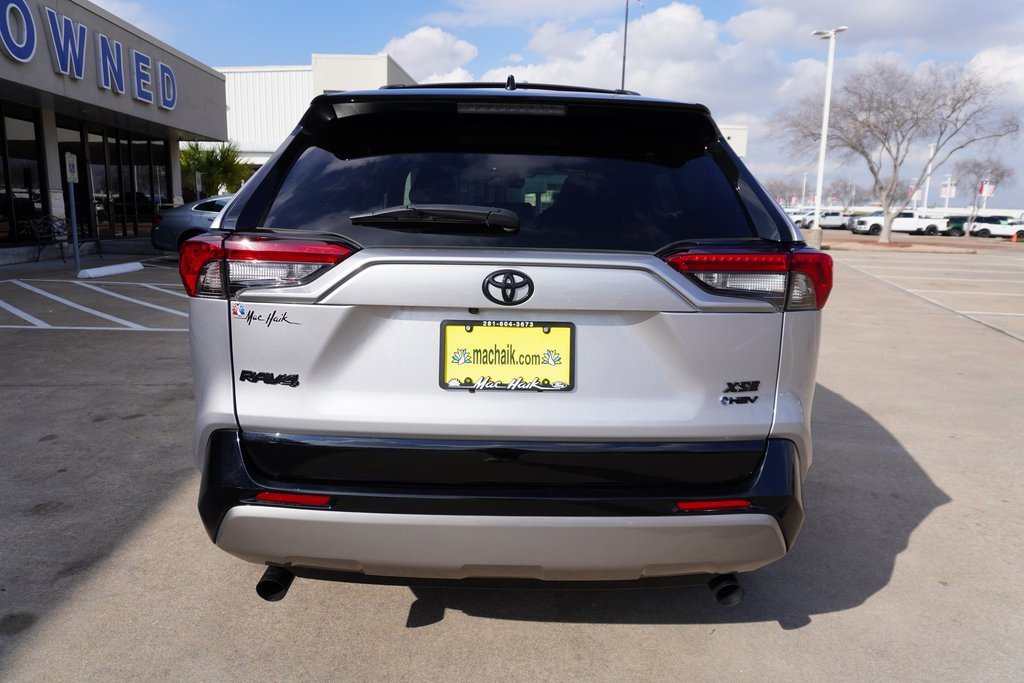 Used 2025 Toyota RAV4 XSE image 5