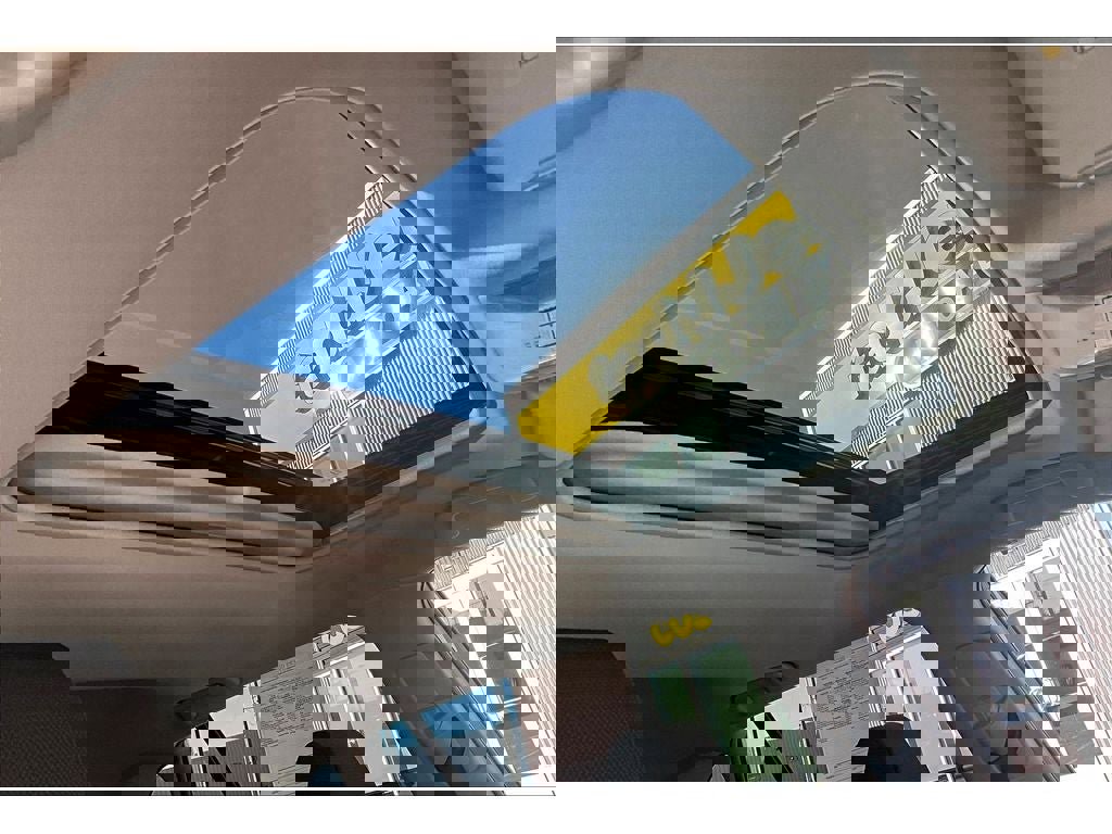 Used 2021 Toyota RAV4 XLE w/ Convenience Package image 18