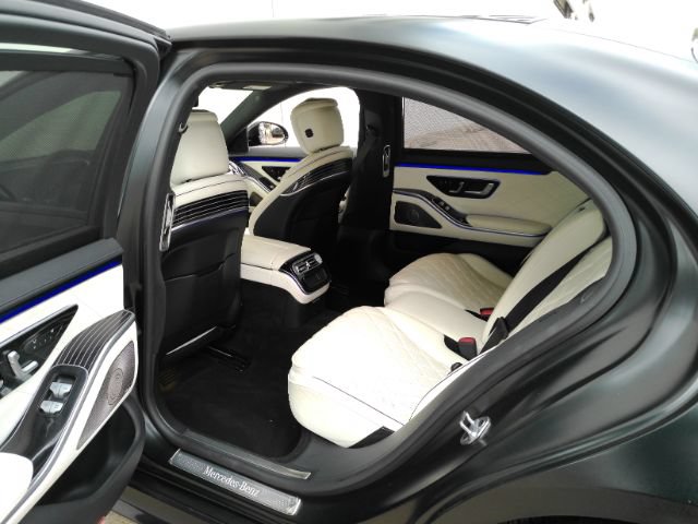 Used 2023 Mercedes-Benz S 580 4MATIC Sedan image 19