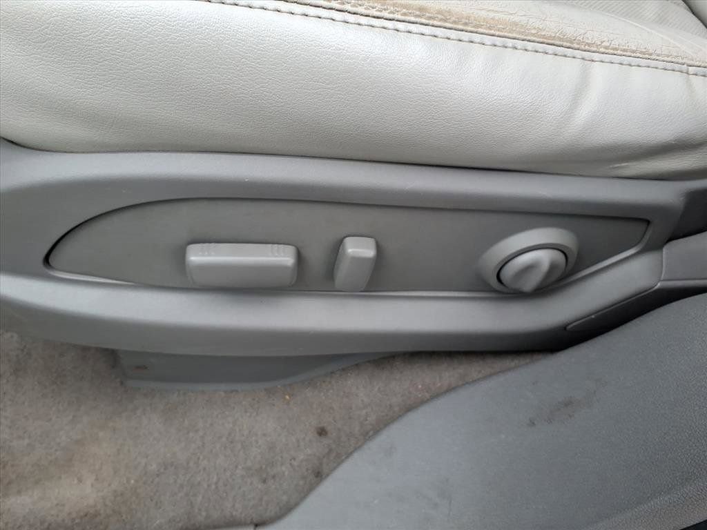 Used 2017 Chevrolet Traverse Premier w/ LPO, 'HIT The Road' Package image 24