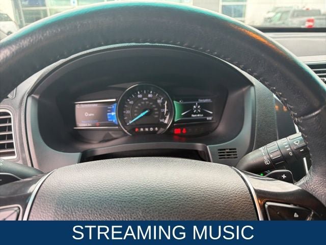 Used 2016 Ford Explorer Limited image 8