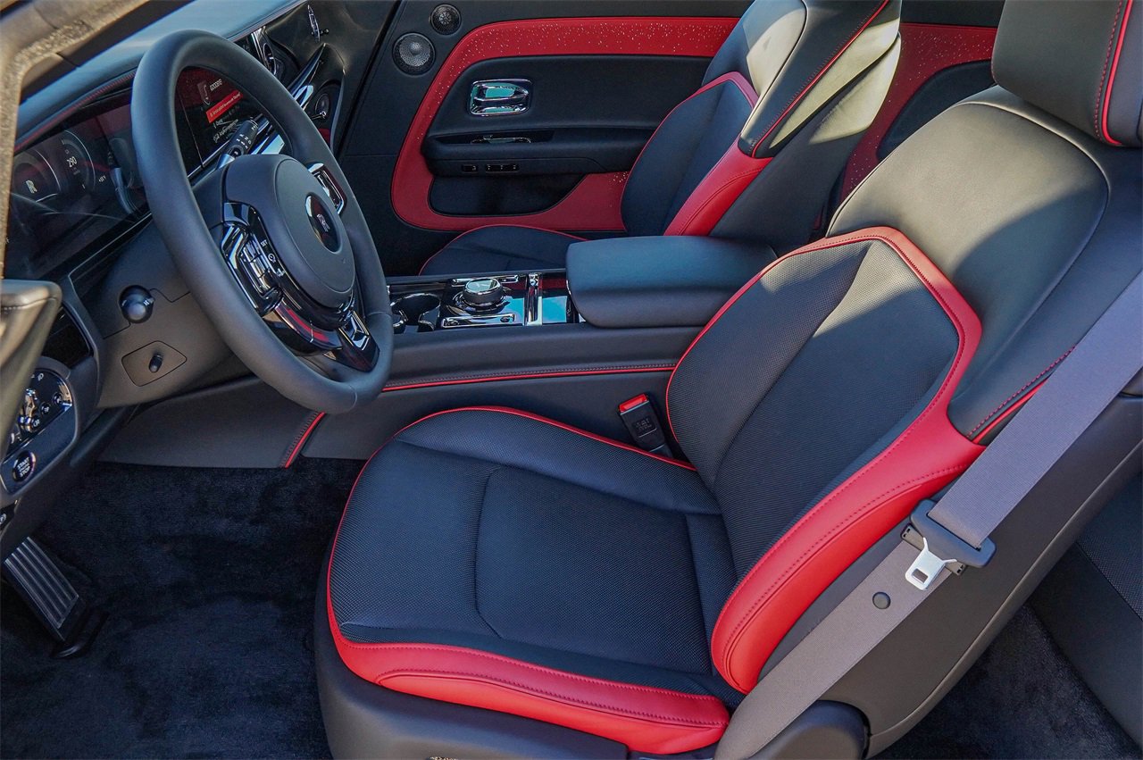 New 2026 Rolls-Royce Spectre Base image 20