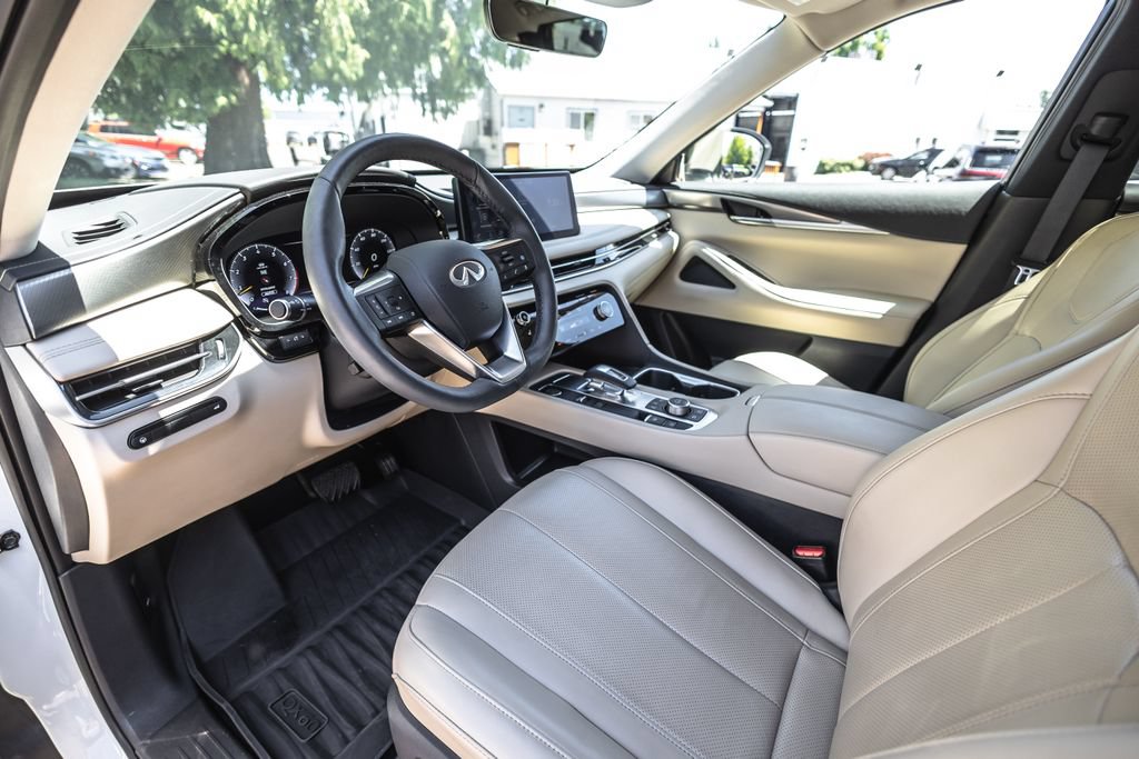 Used 2024 INFINITI QX60 Luxe AWD/4WD image 18
