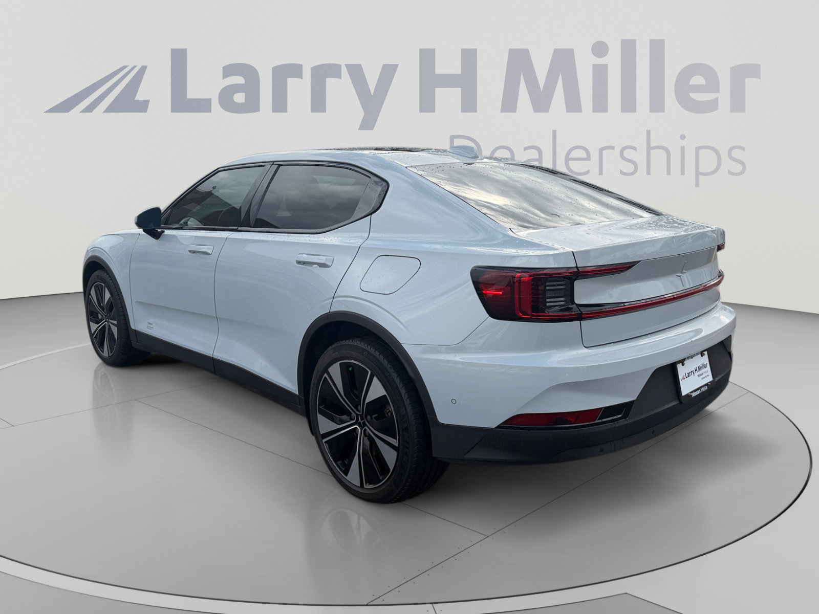 Used 2023 Polestar Polestar 2 w/ Pilot Pack FWD image 3