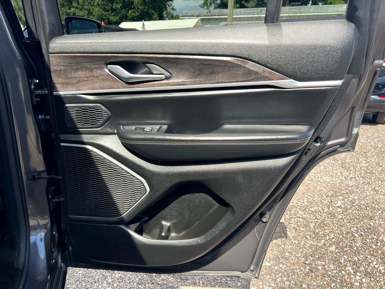 Used 2024 Jeep Grand Cherokee Limited 4xe image 31