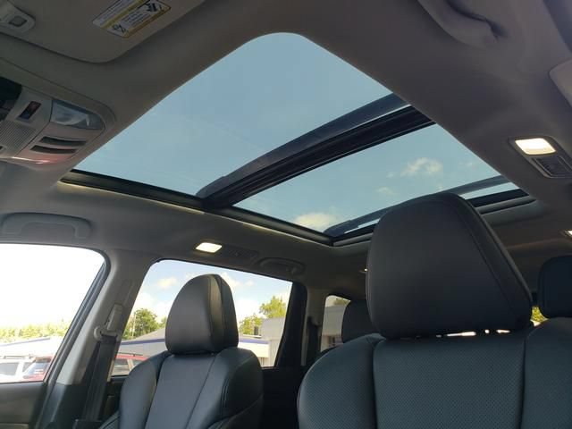 Certified 2023 Subaru Ascent Touring AWD/4WD image 16